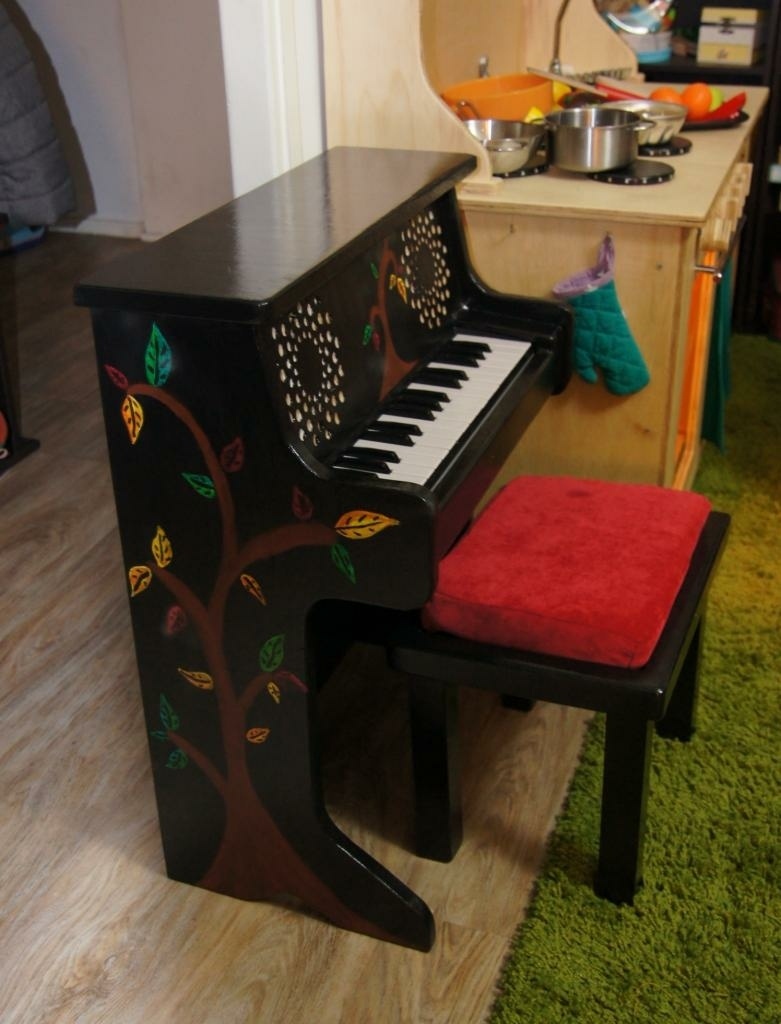 Piano enfant par lbaudouin sur L'Air du Bois