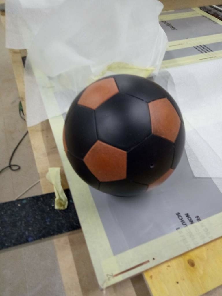 Pas à pas] Ballon de foot par cereus45 sur L'Air du Bois