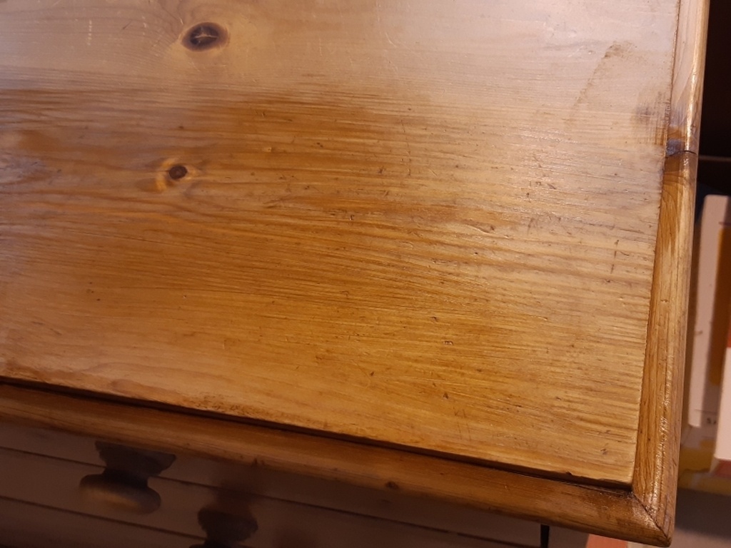 Comment bien cirer son meuble en bois ?