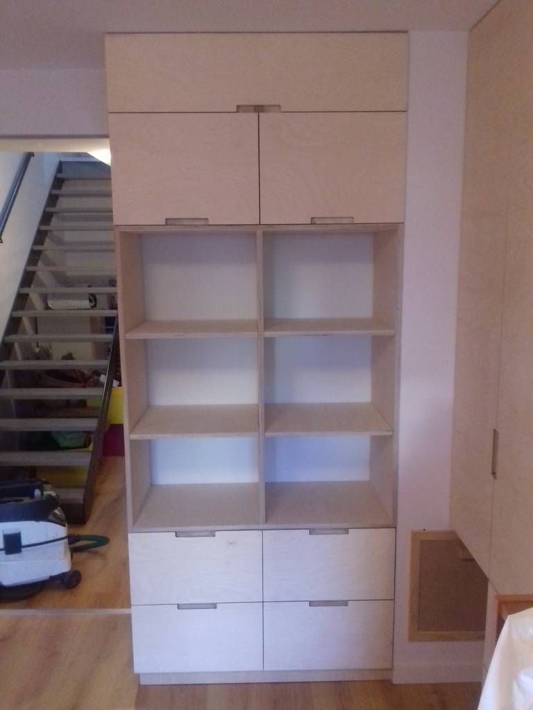 Armoire basse 2 portes Confetti - finition bouleau