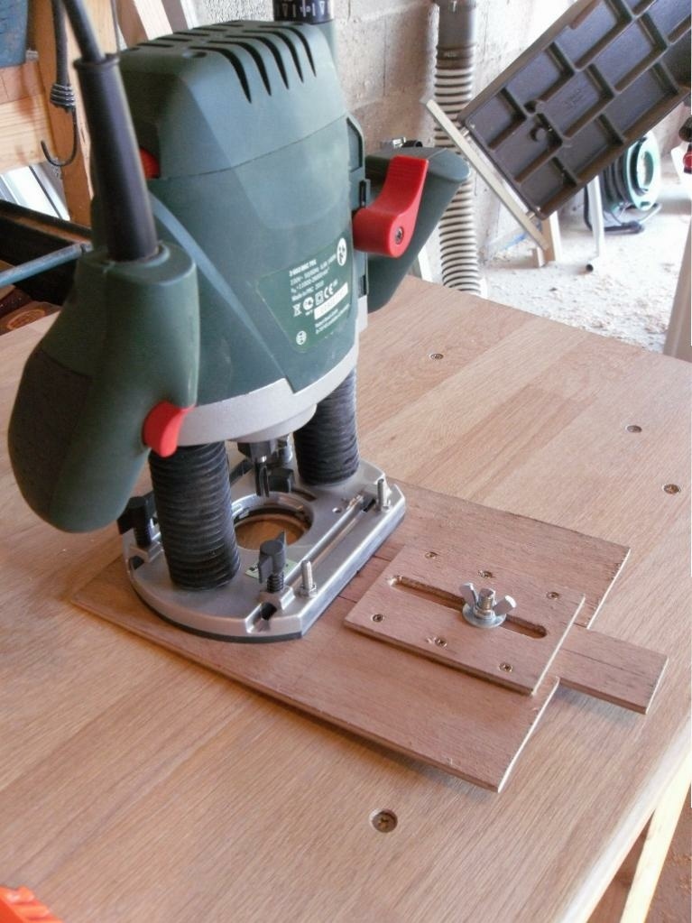 Défonceuse à bois, Double poignée, pour le travail du bois