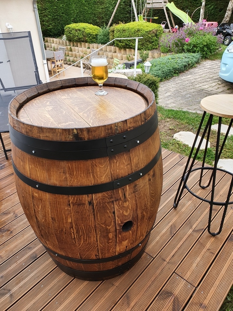 Tonneau de vigneron en table apéro par Flodesirat sur L'Air du Bois