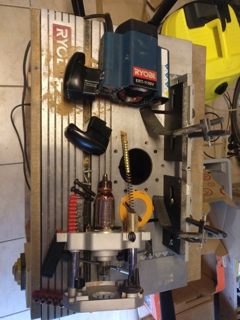 RYOBI - DEFONCEUSE A BOIS - ERT 2100 V - Rennes