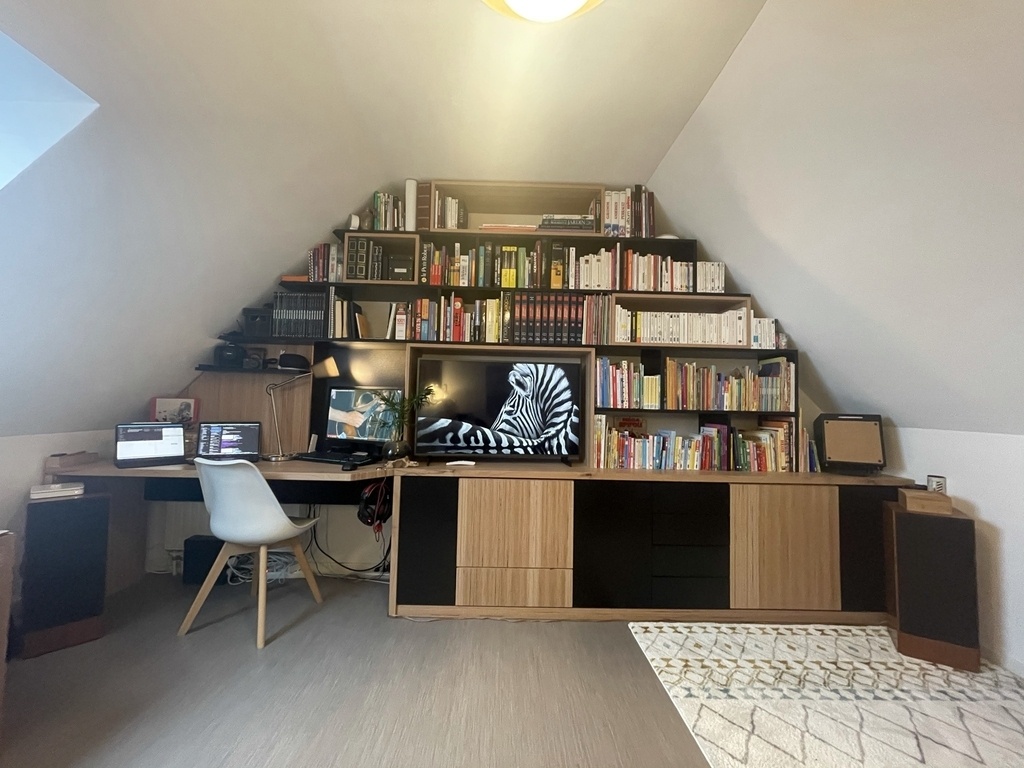 Bibliothèque-Bureau par Luciole59 sur L'Air du Bois