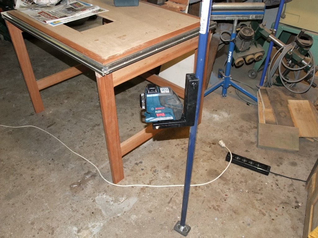 Do it yourself fabrication d'un support de niveau laser 