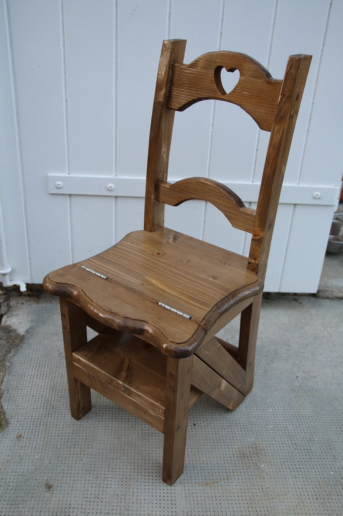 Fabriquer une chaise-escabeau