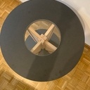 Guéridon alambiqué