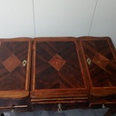 Restauration d'une petite coiffeuse