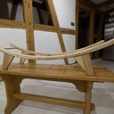 Un porte buches en lamellé collé