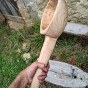 Une Couade aux outils à main