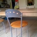 Table de cuisine pour les parents