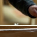 Réalisation du comptoir de l’hôtel restaurant Au moulin du pont.