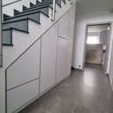 Placard sous escaliers