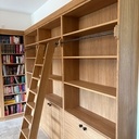 Bibliothèque chêne avec porte cachée