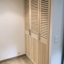 3 portes de placard à persiennes en pin sylvestre