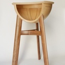 Guéridon composé d'une calotte d'assemblage