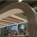 Banc cintré frêne/sipo