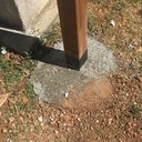 A prendre en photo vite fait après les travaux, parce que le bois va rapidement éclater le béton!