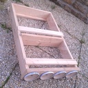 Etagères à épices.