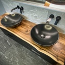 Mobilier de salle de bain et miroirs en noyer