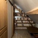 Habillage mur façon bibliothèque