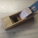 Rabot de finition en noyer