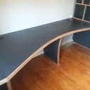 Bureau incurvé