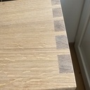 Etagère de cuisine à queues d'arondes en onglet (à la main)