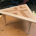 Table basse triangulaire