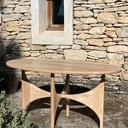 Table de salon ovale