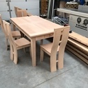 Table avec allonge et coulisse en bois et chaise en hêtre