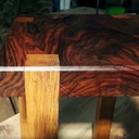 Table de chevet minimaliste