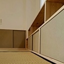 Bibliothèque basse - Châtaignier et Valchromat.