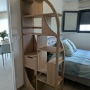 Meuble claustra et courbes