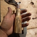 Tournevis pour régler le contre fer des rabots