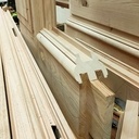 Porte en châtaignier