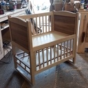 Berceau en Noyer et Frêne