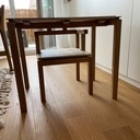 Bureau d'enfant, inspiration flottante en chêne et CP de peuplier