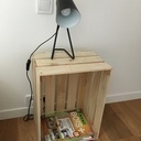 Caisse en bois pour chevet et bibliothèque