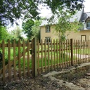 Ensemble portail, portillons et clôtures en châtaignier