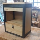 Petit meuble en chêne en jouant avec l'ebonisation