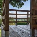 Cabane enfant sur pilotis