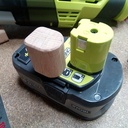 Support mural pour aspirateur à main