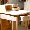 Réalisation d’une coiffeuse au tiroir galbé