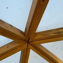 Cale de fortune entre 2 montants pour corriger degré d'inclinaison