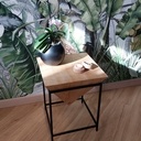 Table d'appoint bois métal en forme de pyramide inversée