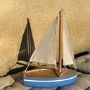 Voilier de piscine