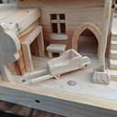 Maison en bois avec décorations