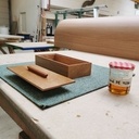 Boîte avec des chutes