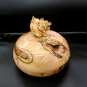 Reprise après accident, une boite coquillage en robinier